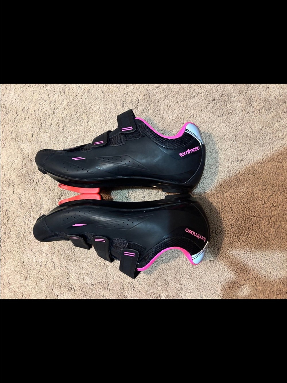 Tommaso Women's Road Cycling Shoes in Black and Pink
